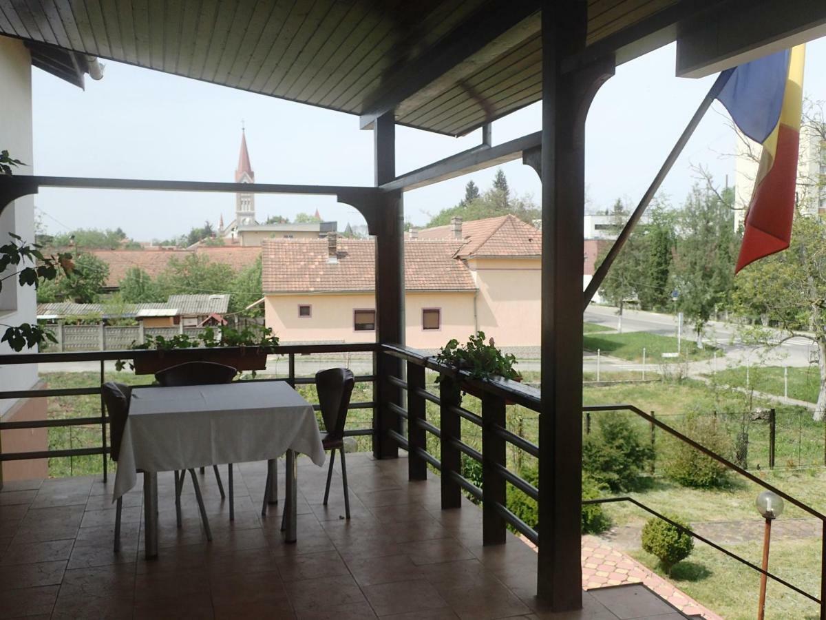 Vila Zuela Бузиаш Экстерьер фото
